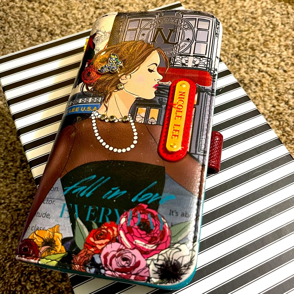 Nicole Lee Wallet — Artistic Elegant Lady Print